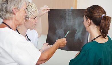 Diagnóstico de venas varicosas de una piscina pequeña